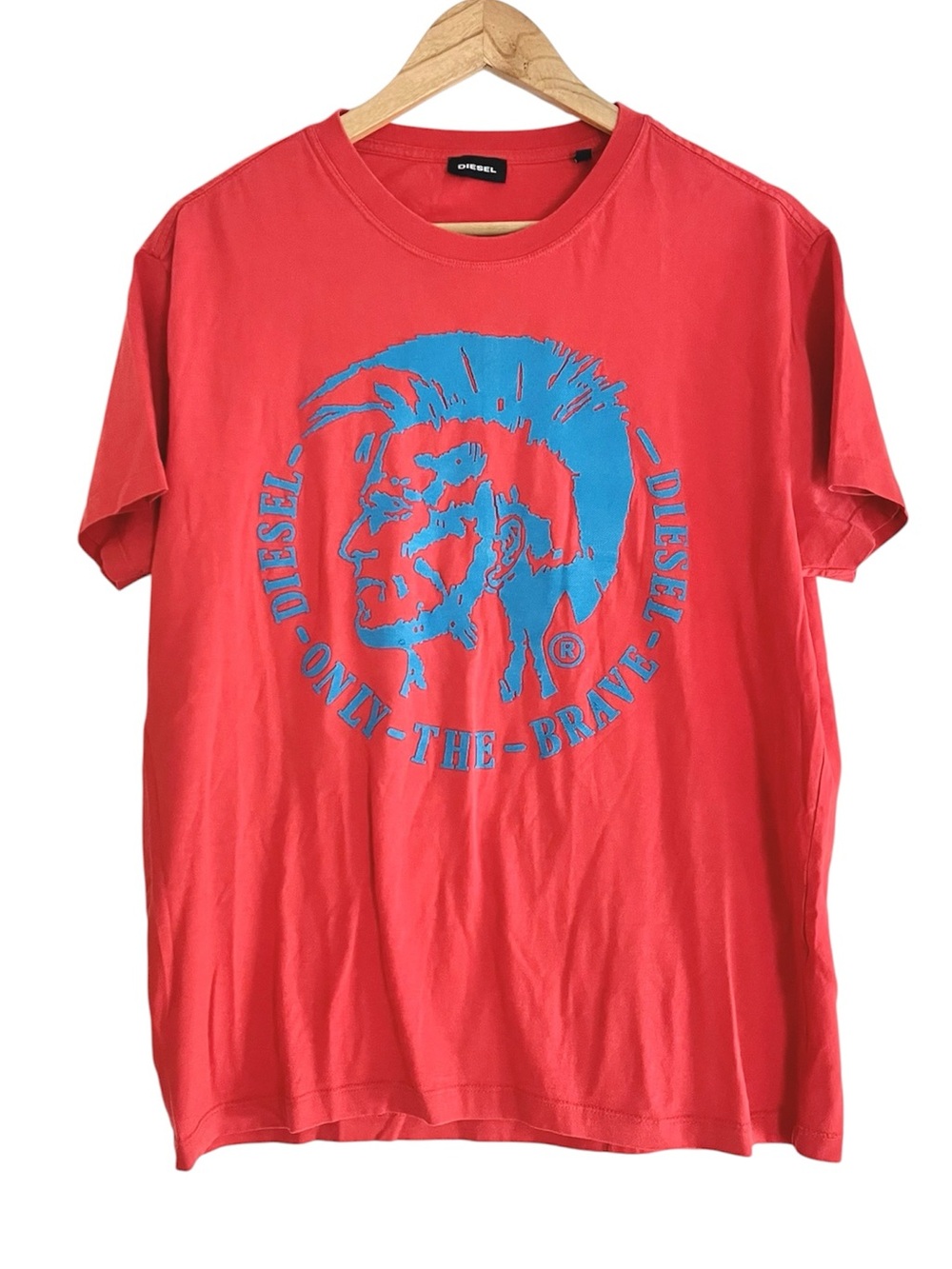 Diesel Only The Brave Graphic T-Shirt Red Blue Logo Size Large